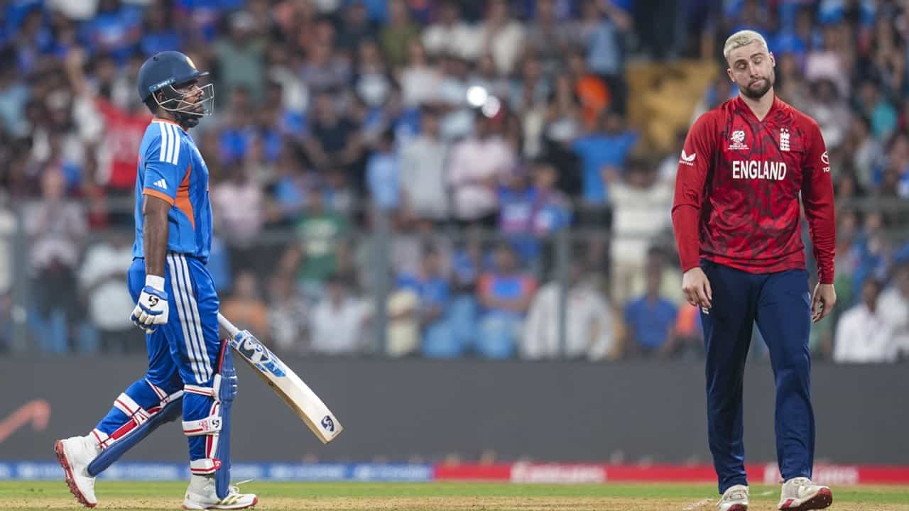 IND vs ENG: അടിയെന്ന് പറഞ്ഞാല്‍, ജ്ജാതി അടി! ഇംഗ്ലണ്ടിന് മുന്നില്‍ കൂറ്റന്‍ റണ്‍മല സൃഷ്ടിച്ച് ഇന്ത്യ