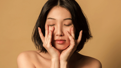 Skin Care: ഇവയൊന്നും മുഖത്ത് പുരട്ടല്ലേ... സോപ്പും, നാരങ്ങനീരും പട്ടികയിൽ Skin Care: ഇവയൊന്നും മുഖത്ത് പുരട്ടല്ലേ... സോപ്പും, നാരങ്ങനീരും പട്ടികയിൽ