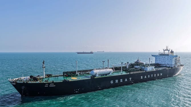 ഹോർമുസ് കടലിടുക്ക് വഴി രണ്ട് ഇന്ത്യൻ കപ്പലുകൾ കൂടി യാത്ര തിരിച്ചു