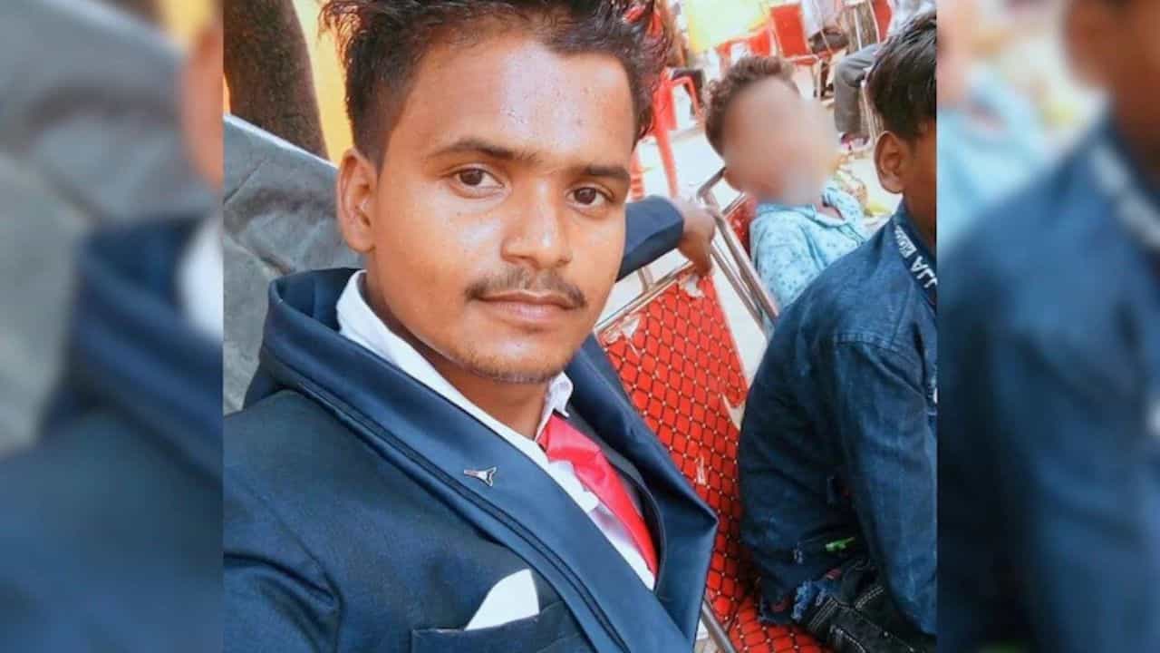 Barabanki Murder Case: കൊടുംക്രൂരത! ഐസ്ക്രീം വിൽപനക്കാരനെ കഴുത്തറുത്ത് കൊന്നു; തല കത്തിക്കാൻ ശ്രമം, പ്രതി അറസ്റ്റിൽ Barabanki Murder Case: കൊടുംക്രൂരത! ഐസ്ക്രീം വിൽപനക്കാരനെ കഴുത്തറുത്ത് കൊന്നു; തല കത്തിക്കാൻ ശ്രമം, പ്രതി അറസ്റ്റിൽ