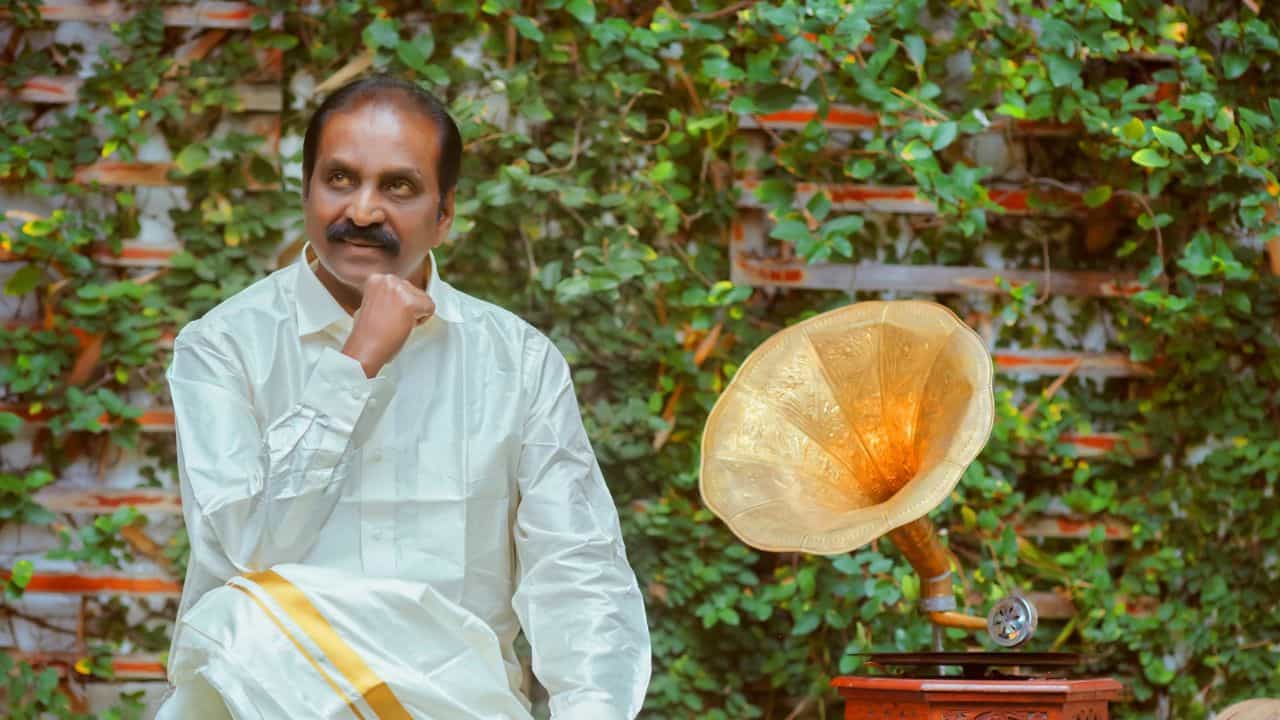 Vairamuthu Jnanpith Award: തമിഴ് കവി വൈരമുത്തുവിന് ജ്ഞാനപീഠം; അഞ്ച് പതിറ്റാണ്ടിലെ സാഹിത്യ സപര്യയ്ക്ക് പരമോന്നത അംഗീകാരം