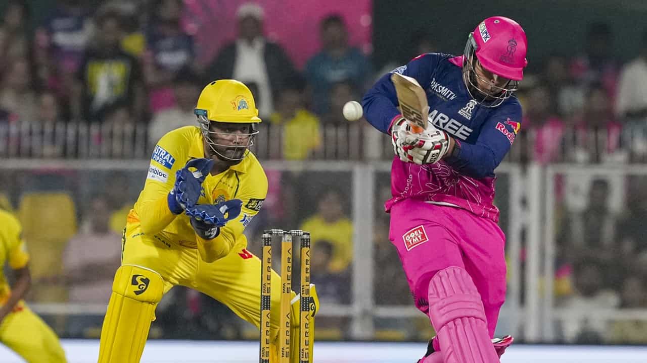 IPL 2026: അടിച്ച് തൂഫാനാക്കി വൈഭവ് സൂര്യവംശി; രാജസ്ഥാന് റോയല് ജയം IPL 2026: അടിച്ച് തൂഫാനാക്കി വൈഭവ് സൂര്യവംശി; രാജസ്ഥാന് റോയല് ജയം
