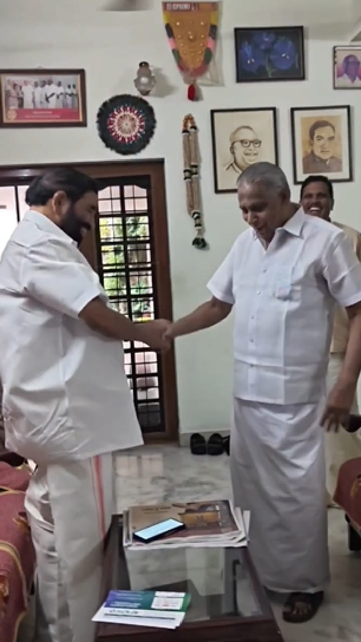 വിഎൻ വാസവൻ ഒടുവിൽ വിശ്വൻ സഖാവിനെ കണ്ടു