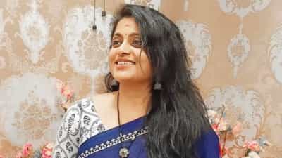 Veena Nair : ഉറപ്പില്ലാതെ വലിയൊരു പ്രസ്ഥാനത്തിനൊപ്പം നിന്ന് മത്സരിക്കാൻ നമുക്ക് സാധിക്കില്ല, പ്രതികരണവുമായി വീണാ നായർ