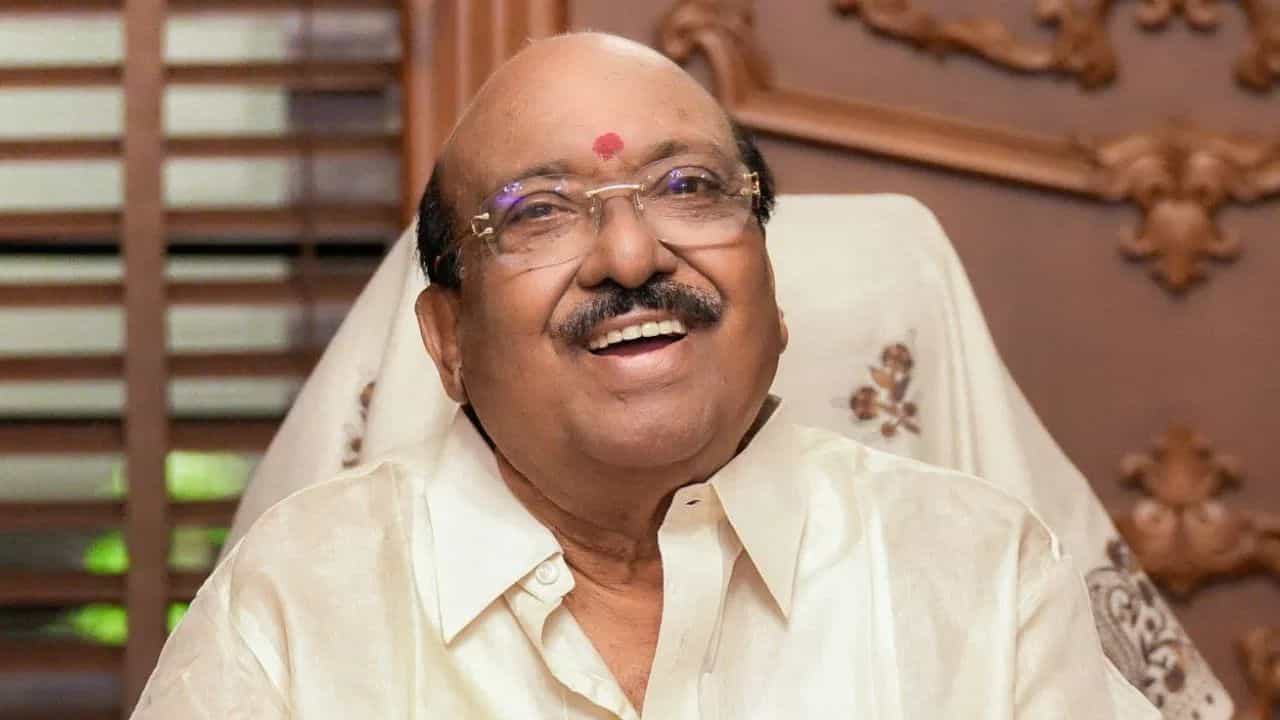 Vellappally Natesan : വെള്ളാപ്പള്ളിക്ക് ആശ്വാസം; എസ്എൻഡിപി യോഗം ജനറൽ സെക്രട്ടറിയായി തുടരാം Vellappally Natesan : വെള്ളാപ്പള്ളിക്ക് ആശ്വാസം; എസ്എൻഡിപി യോഗം ജനറൽ സെക്രട്ടറിയായി തുടരാം