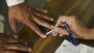 പത്രിക പിന്‍വലിക്കാന്‍ അവസാന അവസരം; മത്സരച്ചിത്രം ഇന്ന് തെളിയും