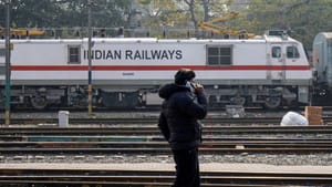 RRC Western Railway Jobs: റെയിൽവേയിൽ ജോലി സ്വപ്നമാണോ? പത്താം ക്ലാസും ഐടിഐയും മതി; ഇപ്പോൾ അപേക്ഷിക്കാം