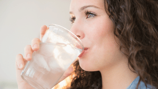 Aryaman Birla: അന്ന് രാജസ്ഥാന്‍ റോയല്‍സിന്റെ താരം, ഇന്ന് ആര്‍സിബിയുടെ ഉടമ; ആരാണ് ആര്യമാന്‍ ബിര്‍ല?