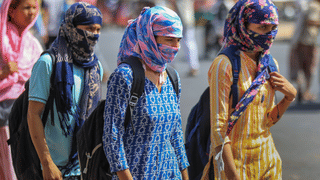 Kerala Assembly Election 2026: അനു​ഗ്രഹവും പിന്തുണയും തേടി മോഹനനെത്തി, വാക്കുപാലിച്ചെന്നു മറുപടി പറഞ്ഞ് കെ സുധാകരൻ