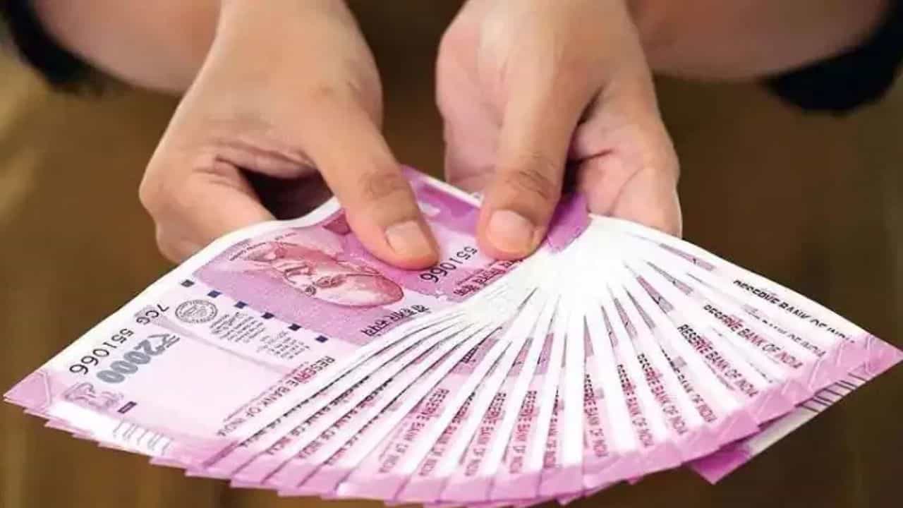 7th Pay Commission DA Hike: ക്ഷാമബത്ത വർധന ഒടുവിലെത്തി, ജനുവരി മുതലുള്ള അരിയർ കിട്ടും