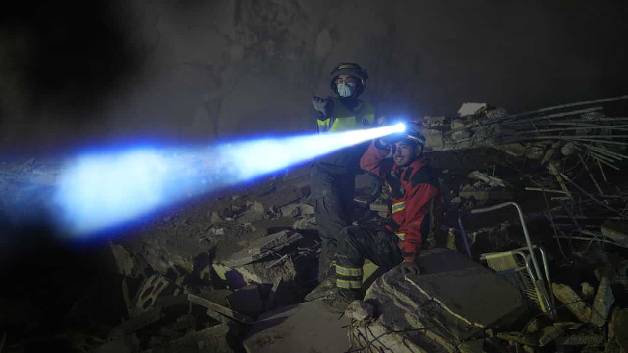 Israel-Lebanon: ലെബനനില് വ്യാപക ആക്രമണവുമായി ഇസ്രായേല്; കൊല്ലപ്പെട്ടത് 250-ലേറെ പേര് Israel-Lebanon: ലെബനനില് വ്യാപക ആക്രമണവുമായി ഇസ്രായേല്; കൊല്ലപ്പെട്ടത് 250-ലേറെ പേര്