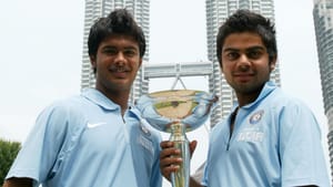 Virat Kohli-Ajitesh Argal: അന്ന് ഇരുവരും സഹതാരങ്ങള്‍; കോലി ഇപ്പോഴും ക്രീസില്‍ തന്നെ; അജിതേഷ് അമ്പയറും