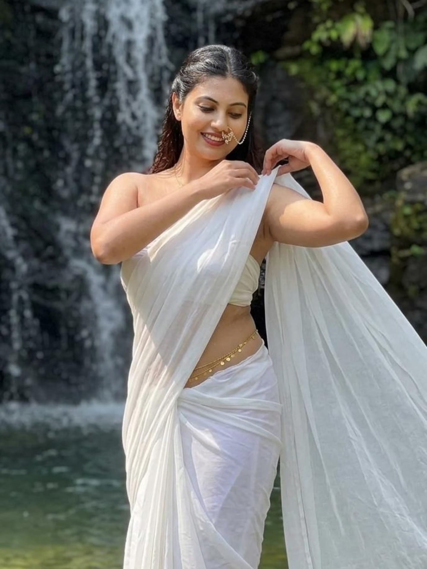 യാത്ര, ഫാഷന്‍, ജീവിതശൈലി തുടങ്ങിയ ഉള്ളടക്കങ്ങളുമായി ബന്ധപ്പെട്ടതായിരുന്നു പര്‍പ്പിളിന്റെ പോസ്റ്റുകള്‍. എന്നാല്‍ 390 രൂപ പ്രതിമാസം നല്‍കി 25,000 ത്തിലധികം ആളുകള്‍ ഈ അക്കൗണ്ട് ഫോളോ ചെയ്യാന്‍ തുടങ്ങിയതോടെ വിഷയം വാര്‍ത്തകളിലിടം നേടി. ഇവര്‍ക്ക് മാസത്തില്‍ ലഭിക്കുന്ന വരുമാനവും കണ്ടന്റുകളും ട്രോളുകള്‍ക്കും മറ്റും വിധേയമാകുകയും ചെയ്തിരുന്നു. 

