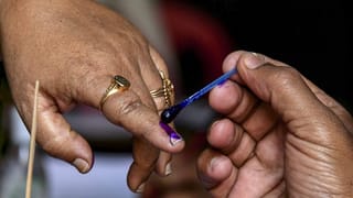 അസമിലും, പുതുച്ചേരിയിലും കൂറ്റന്‍ പോളിങ്; പ്രതീക്ഷയില്‍ മുന്നണി