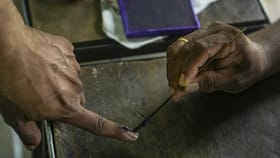 Assembly elections 2026: ഉയര്‍ന്ന പോളിങ് ആരെ തുണയ്ക്കും? തമിഴ്‌നാട്ടിലും ബംഗാളിലും മുന്നണികള്‍ മുള്‍മുനയില്‍; വോട്ടര്‍മാരെ അഭിനന്ദിച്ച് തിരഞ്ഞെടുപ്പ് കമ്മീഷന്‍...