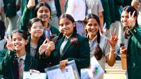 സിബിഎസ്ഇ 10, 12 പരീക്ഷാഫലം ഏപ്രിലിലോ മെയ് മാസത്തിലോ?