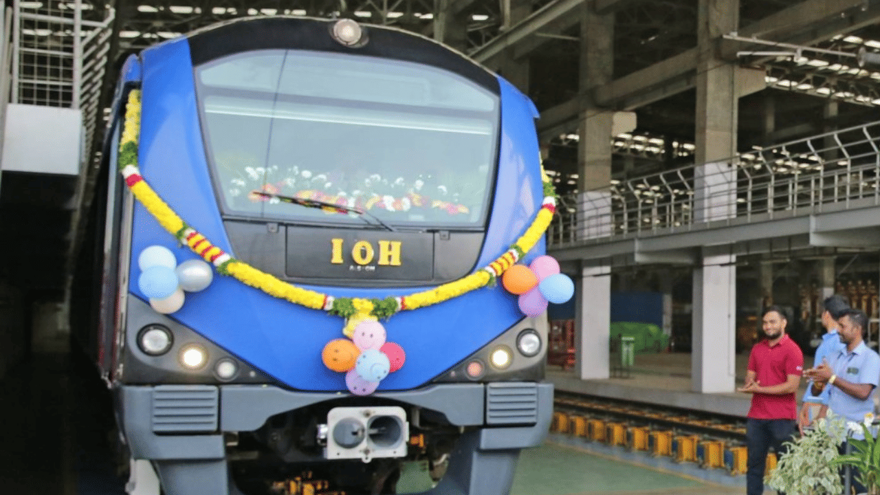 Chennai Metro: മെട്രോ യാത്ര ഇനി എന്ത് എളുപ്പം! ഇലക്ട്രിക് ഫീഡർ ബസുകൾ വരുന്നു