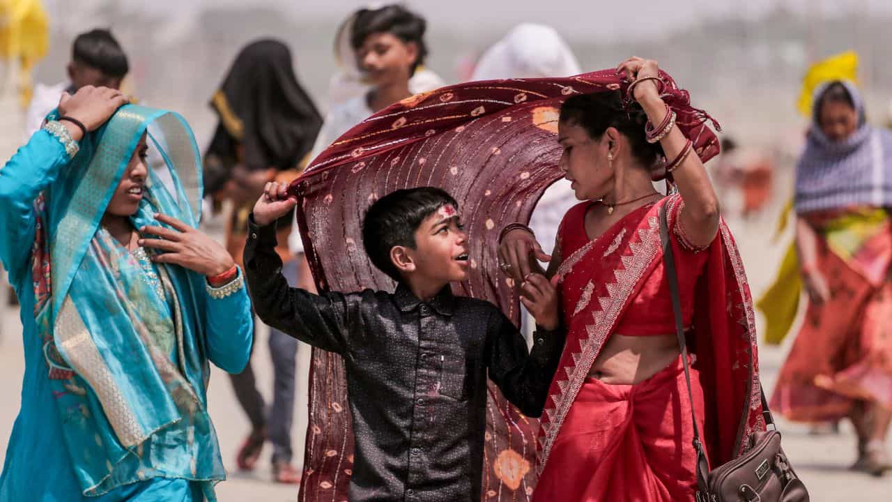 Delhi Heatwave: 44 ഡിഗ്രിയില്‍ വെന്തുരുകി ഡല്‍ഹി; നഗരത്തില്‍ ജീവിക്കാനാകില്ല