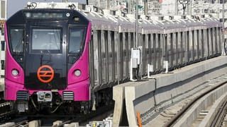 Bengaluru Namma Metro Travel: ട്രാഫിക് പേടി വേണ്ട! നമ്മ മെട്രോയിൽ കറങ്ങാം ബെംഗളൂരു; സമയം ലാഭിക്കാം ഇങ്ങനെ