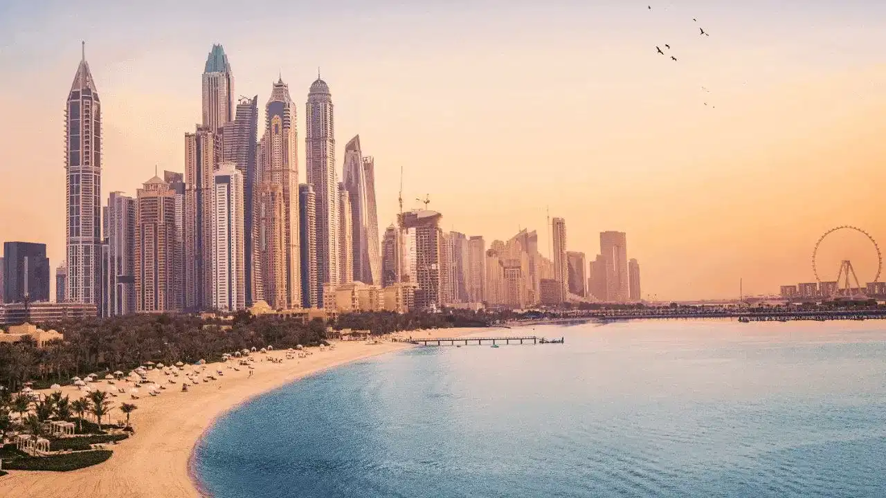 UAE business license renewal: ദുബായിൽ ബിസിനസ്-ടൂറിസം മേഖലകൾക്ക് വലിയ ആശ്വാസം: ഫീസുകൾ അടയ്ക്കാൻ മൂന്ന് മാസത്തെ ഇളവ്