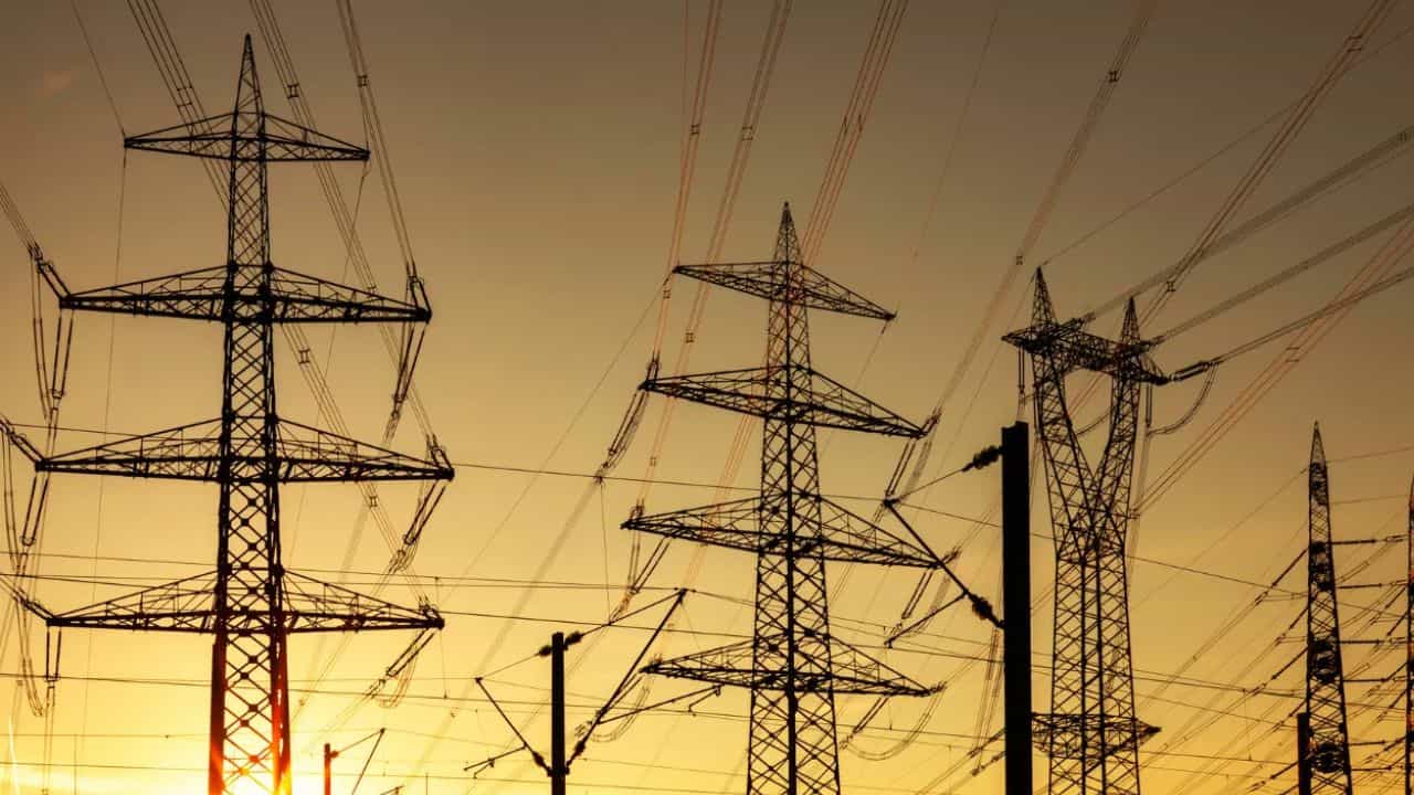 Electricity Consumption: സംസ്ഥാനത്ത് വൈദ്യുതി ഉപഭോഗം സർവ്വകാല റെക്കോർഡിൽ; ജാഗ്രത നിർദ്ദേശവുമായി കെഎസ്ഇബി