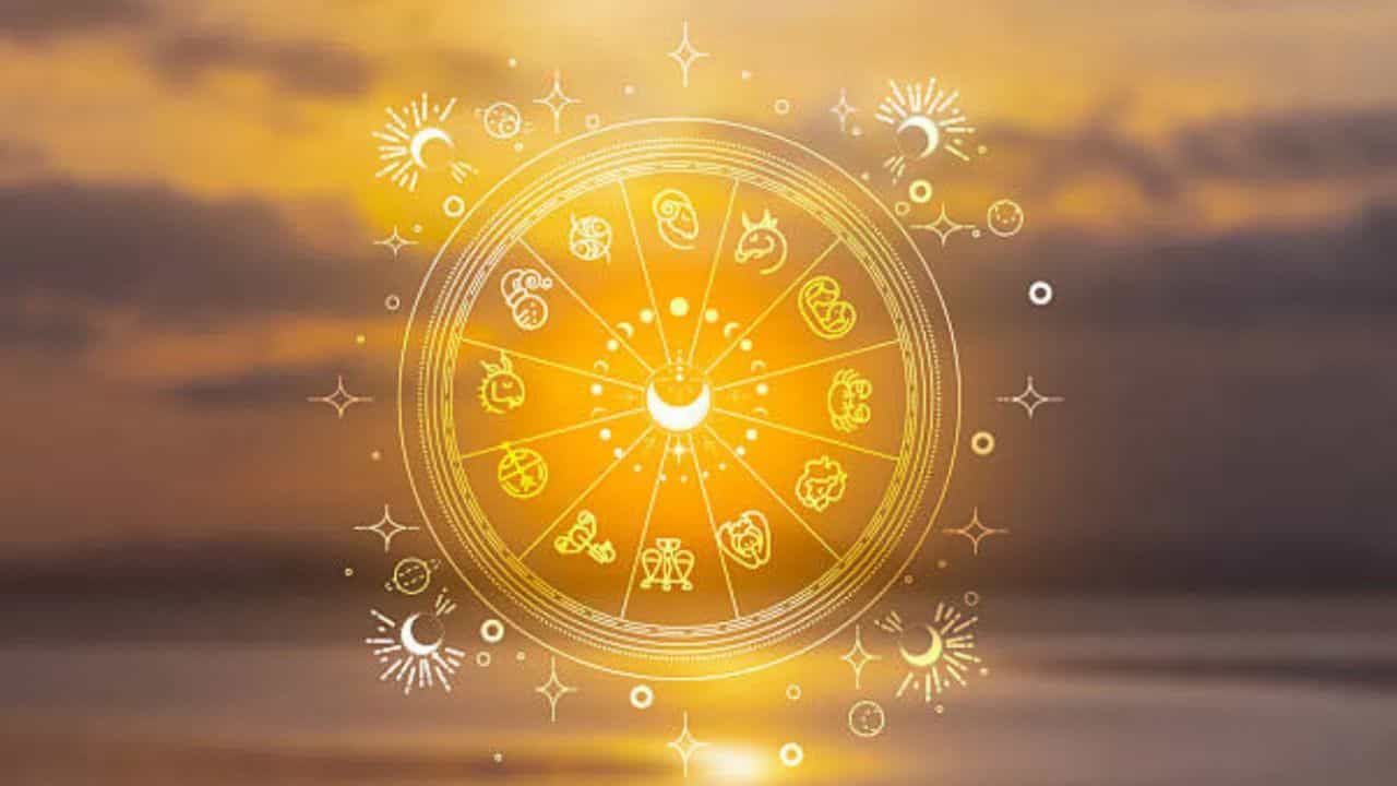 Horoscope malayalam: ജോലിസ്ഥലത്ത് പ്രശംസകൾ ലഭിക്കും! 12 രാശികളുടെ സമ്പൂർണ്ണ നക്ഷത്രഫലം