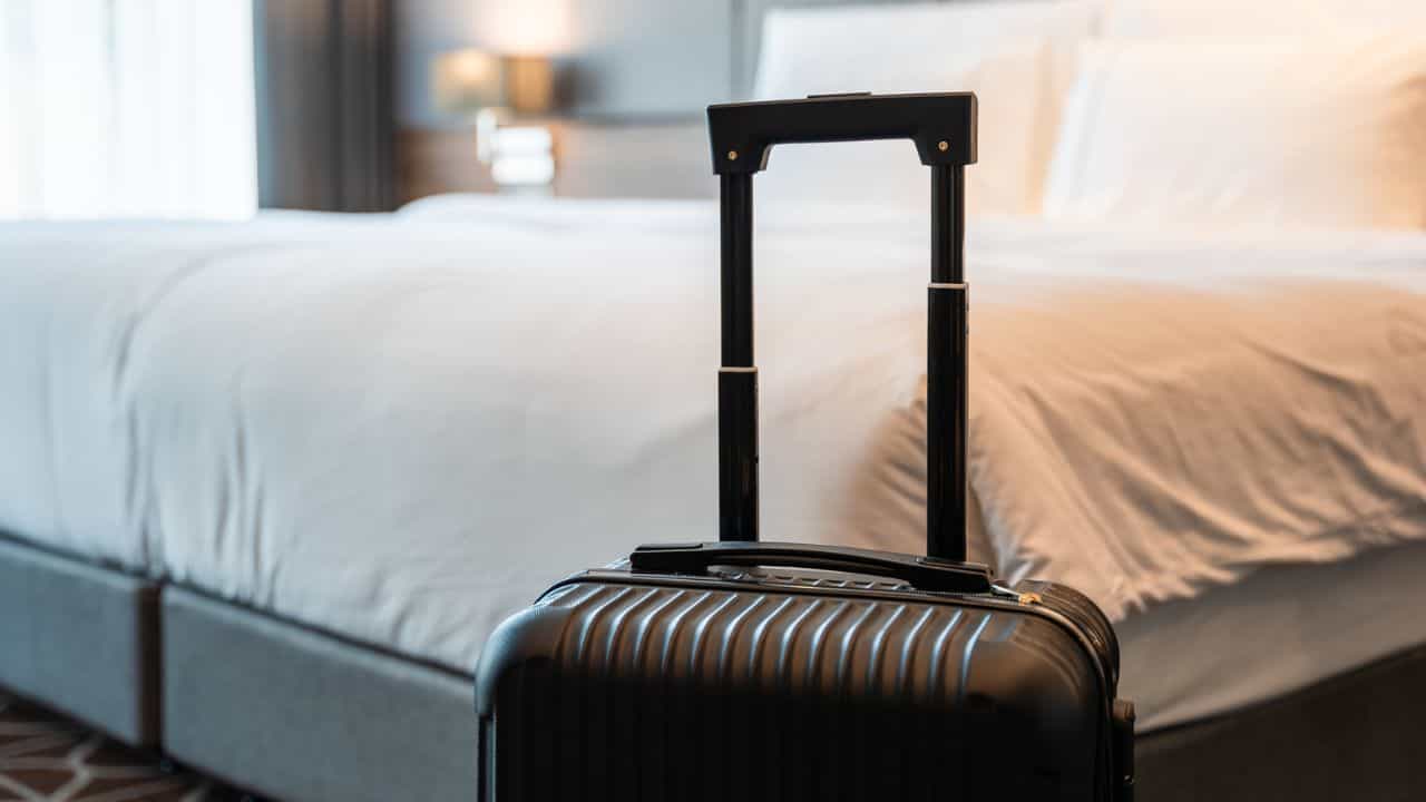 Mookambika Temple Budget Rooms: മൂകാംബികയിൽ കുറഞ്ഞ നിരക്കിൽ എവിടെ റൂം കിട്ടും? ദാ നോക്കിക്കോളൂ Mookambika Temple Budget Rooms: മൂകാംബികയിൽ കുറഞ്ഞ നിരക്കിൽ എവിടെ റൂം കിട്ടും? ദാ നോക്കിക്കോളൂ