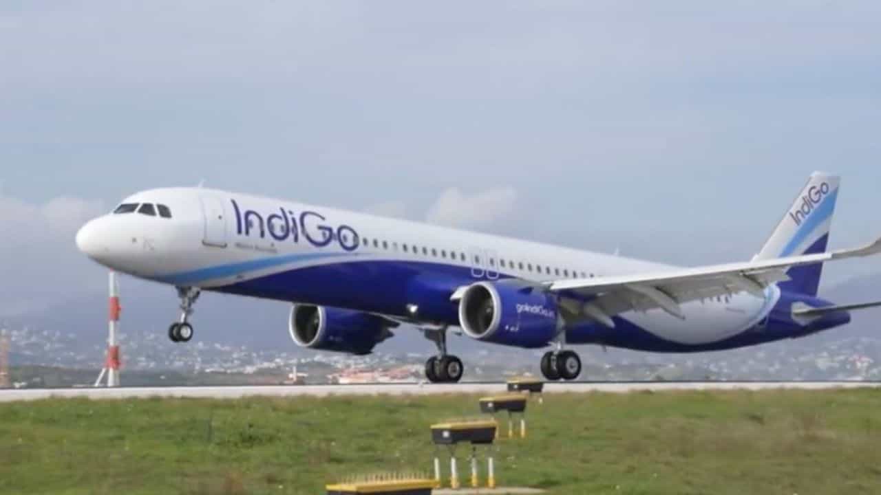 IndiGo Summer Sale: പ്രവാസികൾ ശ്രദ്ധിക്കൂ... വിമാന ടിക്കറ്റുകൾക്ക് 10% കിഴിവ്, ഇൻഡിഗോ സമ്മർ സെയിൽ തുടങ്ങി