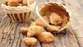 പായസത്തിനു ശർക്കര വാങ്ങുമ്പോൾ മായമുണ്ടോ എന്ന് എങ്ങനെ അറിയും ?