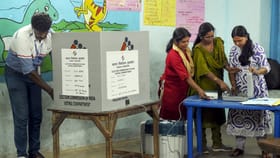 Kerala Assemly Election 2026: നല്ല നാളെയ്ക്കായി ഇന്ന് വിധിയെഴുത്ത്‌; വോട്ടെടുപ്പ് രാവിലെ ഏഴ് മുതല്‍; ഭരണമാറ്റമോ, തുടര്‍ഭരണമോ?...