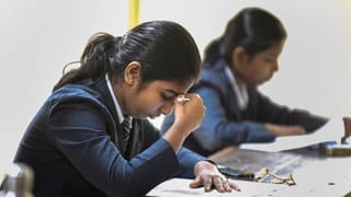 KEAM 2026: എന്‍ട്രന്‍സ് പരീക്ഷയുടെ പ്രാക്ടീസ് ടെസ്റ്റ് ചെയ്യേണ്ടത് എങ്ങനെ? ദേ, വളരെ സിമ്പിളാണ്‌