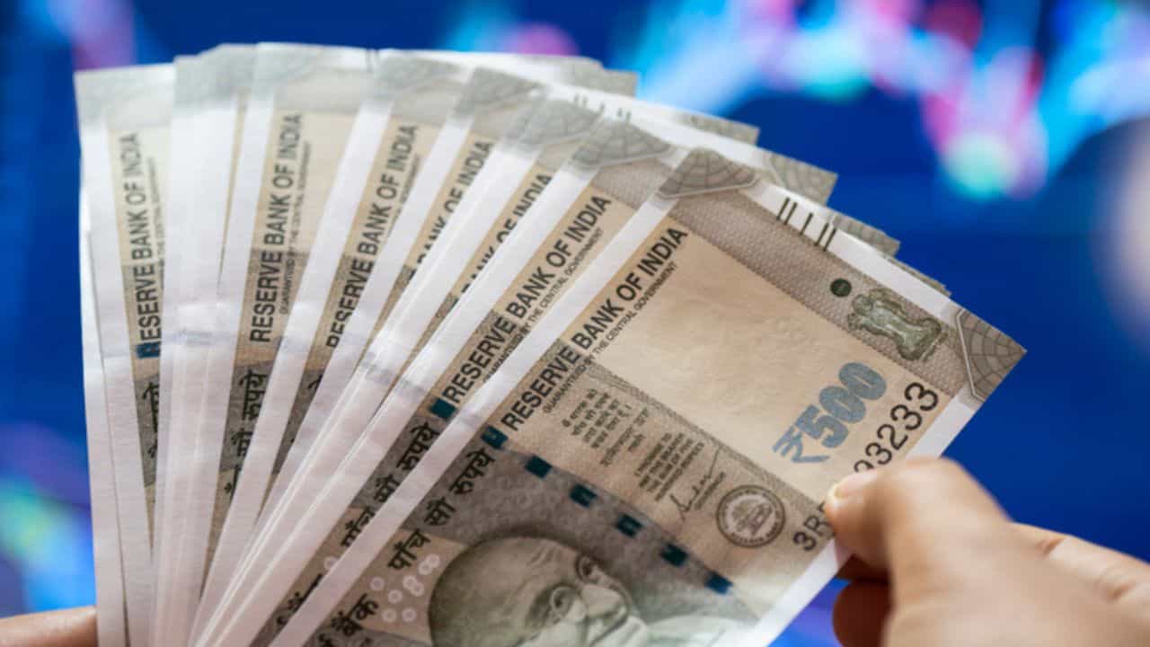 8th Pay Commission: ശമ്പളം കൂടുമോ? ഫിറ്റ്മെന്റ് ഫാക്ടർ തീരുമാനിക്കും! ആള് ചില്ലറക്കാരനല്ല... 8th Pay Commission: ശമ്പളം കൂടുമോ? ഫിറ്റ്മെന്റ് ഫാക്ടർ തീരുമാനിക്കും! ആള് ചില്ലറക്കാരനല്ല...