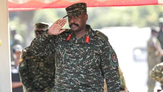 Iran vs US: ഇറാനെ മുച്ചൂടും മുടിക്കും; ഹോര്‍മുസ് കടലിടുക്ക് തടയും; തീരുമാനിച്ചുറപ്പിച്ച് ട്രംപ്?