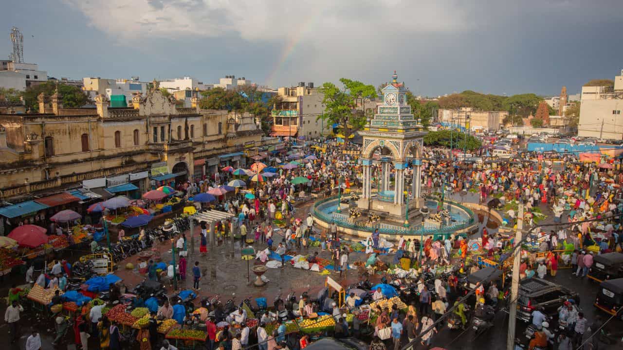 Bengaluru Real Estate: ബെംഗളൂരുവില്‍ ആര്‍ക്കും വീട് വേണ്ട, രക്ഷപ്പെട്ടോടുന്നു; നേട്ടം കൊയ്ത് മൈസൂരു