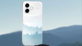 ഒപ്പോയുടെ വിഷു കൈനീട്ടം! 25,000 രൂപ, 7000mAh ബാറ്ററി; F33...