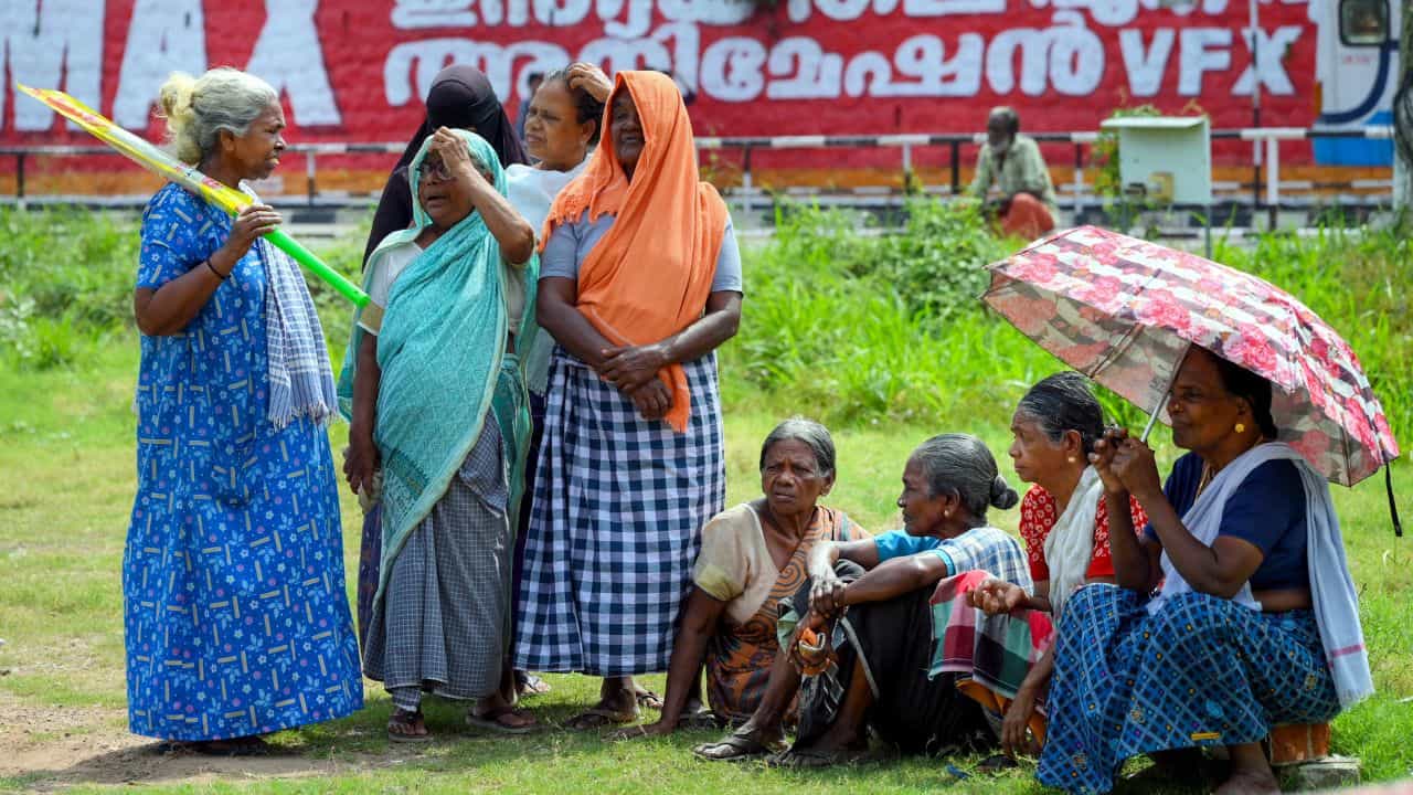 Pathanamthitta Weather Alert: പത്തനംതിട്ടയിൽ അവധിക്കാല ക്ലാസുകൾ നിരോധിച്ചു; ജില്ലയിൽ ഉഷ്ണ തരംഗത്തിന് സാധ്യത