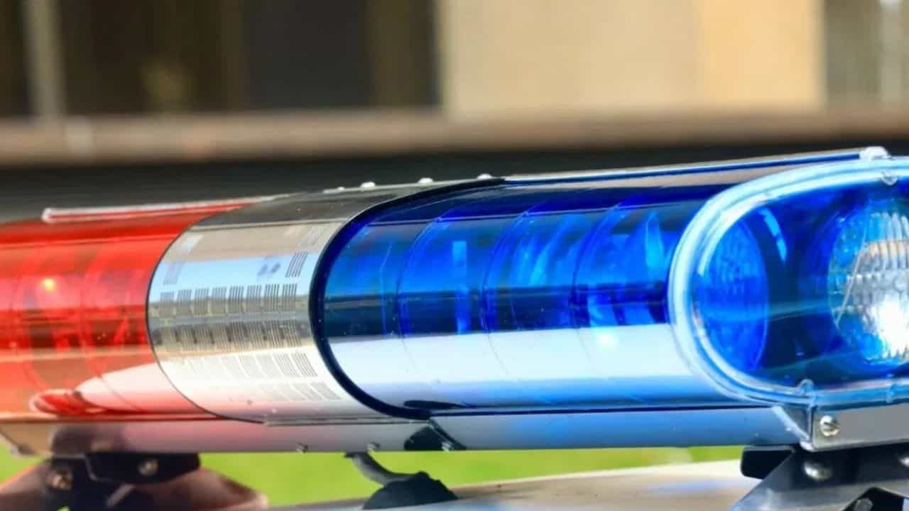 എറണാകുളത്ത് വിഷുക്കണി കാണിക്കാൻ എത്തിയ കുട്ടികൾക്ക് നേരെ എയർഗൺ ചൂണ്ടിയയാൾക്കെതിരെ കേസ്