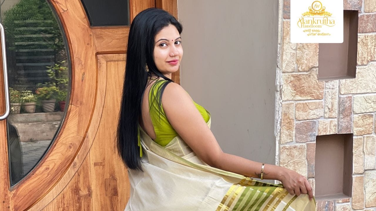 പര്‍പ്പിളിന്റെ അക്കൗണ്ട് ഇന്‍സ്റ്റഗ്രാമില്‍ നിന്ന് അപ്രത്യക്ഷമായിരിക്കുകയാണ്. അക്കൗണ്ട് സെര്‍ച്ച് ചെയ്യുമ്പോള്‍ ഈ പേജ് ലഭ്യമല്ലെന്ന വിവരമാണ് ഇന്‍സ്റ്റഗ്രാം നല്‍കുന്നത്. അക്കൗണ്ടിന് എന്തുസംഭവിച്ചു എന്നറിയാതെ ആശയക്കുഴപ്പത്തിലായിരിക്കുകയാണ് അശ്വിനിയുടെ സബ്‌സ്‌ക്രൈബേഴ്‌സ്. 25,000 ത്തിന് മുകളില്‍ പെയ്ഡ് സബ്‌സ്‌ക്രൈബേഴ്‌സായിരുന്നു പര്‍പ്പിളിന് ഉണ്ടായിരുന്നത്. 