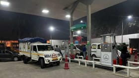 പെട്രോൾ ഒറ്റത്തവണ ഇത്രമാത്രം! റിലയൻസ് പമ്പുകളിൽ ഇന്ധനവിതരണത്തിൽ..