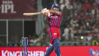 Chennai Super Kings: മുംബൈയ്‌ക്കെതിരെ ധോണി കളിക്കുമോ? സഞ്ജുവിന്റെ വിക്കറ്റ് കീപ്പര്‍ സ്ഥാനം തെറിക്കുമോ?