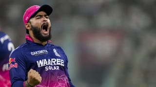 Vaibhav Sooryavanshi: ബാറ്റില്‍ എഐ ചിപ്പുണ്ടോ? പാക് അനലിസ്റ്റിന്റെ സംശയത്തിന് സൂര്യവംശിയുടെ മറുപടി