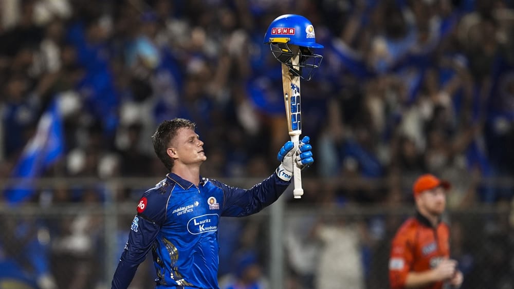 Ryan Rickelton: രോഹിതിനെ പോലും പിന്നിലാക്കി; മുംബൈ ഇന്ത്യന്‍സില്‍ ആ വമ്പന്‍ നേട്ടത്തില്‍ റിക്കല്‍ട്ടണ്‍ ഇനി ഒന്നാമന്‍