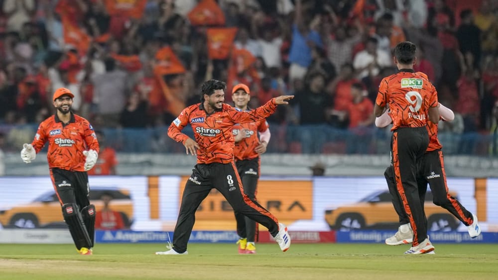SRH vs RR: യുദ്ധഭൂമിയിലെ പുതിയ ഭടന്‍; റോയല്‍സ് ടോപ് ഓര്‍ഡറിനെ കൂടാരം കയറ്റി പ്രഫുല്‍ ഹിംഗെ; രാജസ്ഥാന് ആദ്യ തോല്‍വി