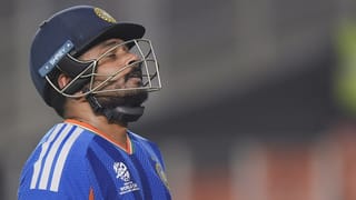 Chennai Super Kings: എറിയുക, അടി മേടിക്കുക, പോവുക ! ഈ സീസണിലെ ചെണ്ടകള്‍ ചെന്നൈ ബൗളര്‍മാരോ?