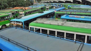 Mahakumbh Mela Viral Girl Marriage Controversy : കുംഭമേള വൈറൽ പെൺകുട്ടിക്ക് പ്രായം 16 മാത്രം, ഭർത്താവിനെതിരെ പോക്സോ കേസ്; സമഗ്ര അന്വേഷണത്തിന് ഉത്തരവ്