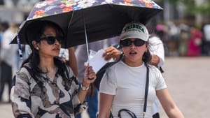 Summer Tips: വെള്ളയോ കറുപ്പോ? ചൂടിനെ പ്രതിരോധിക്കാൻ ഏത് നിറമാണ് മികച്ചത്