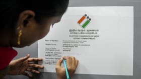 Assembly elections 2026: തമിഴ്‌നാട് ഇന്ന് വിധിയെഴുതും; പശ്ചിമ ബംഗാളിലെ ആദ്യ ഘട്ട പോളിങും ഇന്ന്‌...