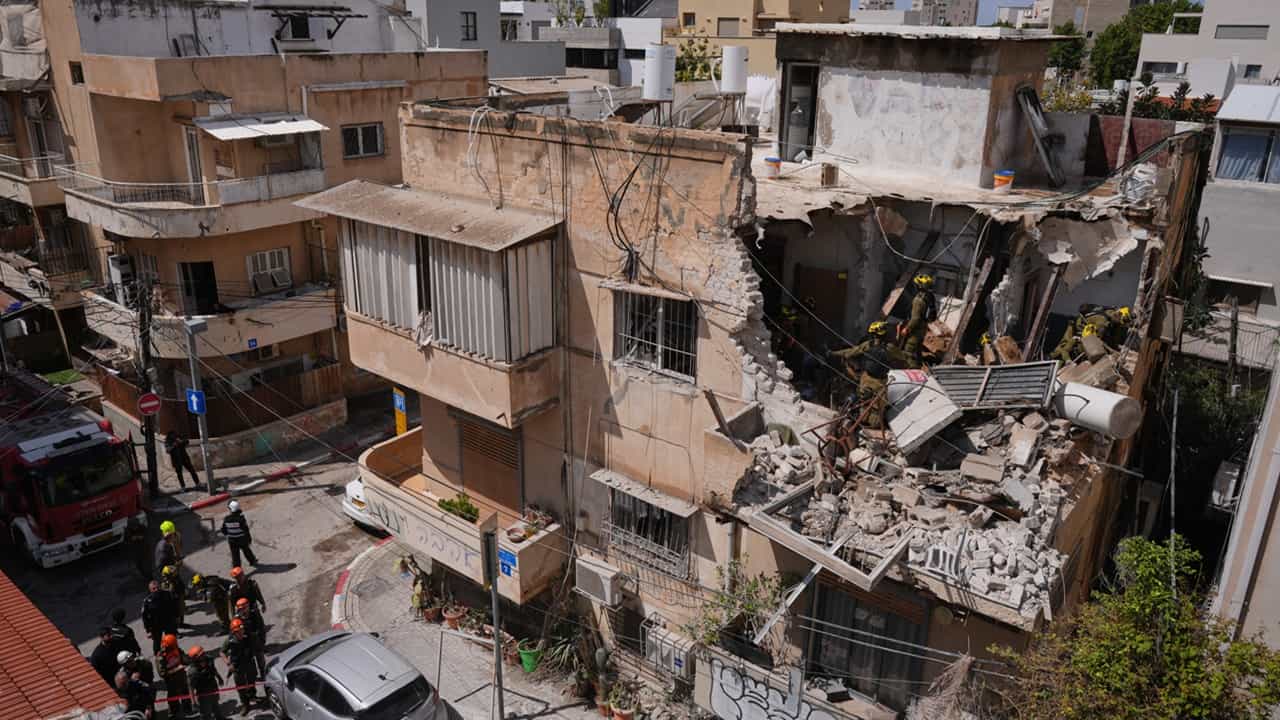 Iran-Israel: ലെബനനിൽ വെടിവയ്പ്പ് അവസാനിപ്പിച്ചില്ലെങ്കിൽ ടെൽ അവീവിൽ ബോംബിടും; ഇറാന്റെ പുതിയ ഭീഷണി