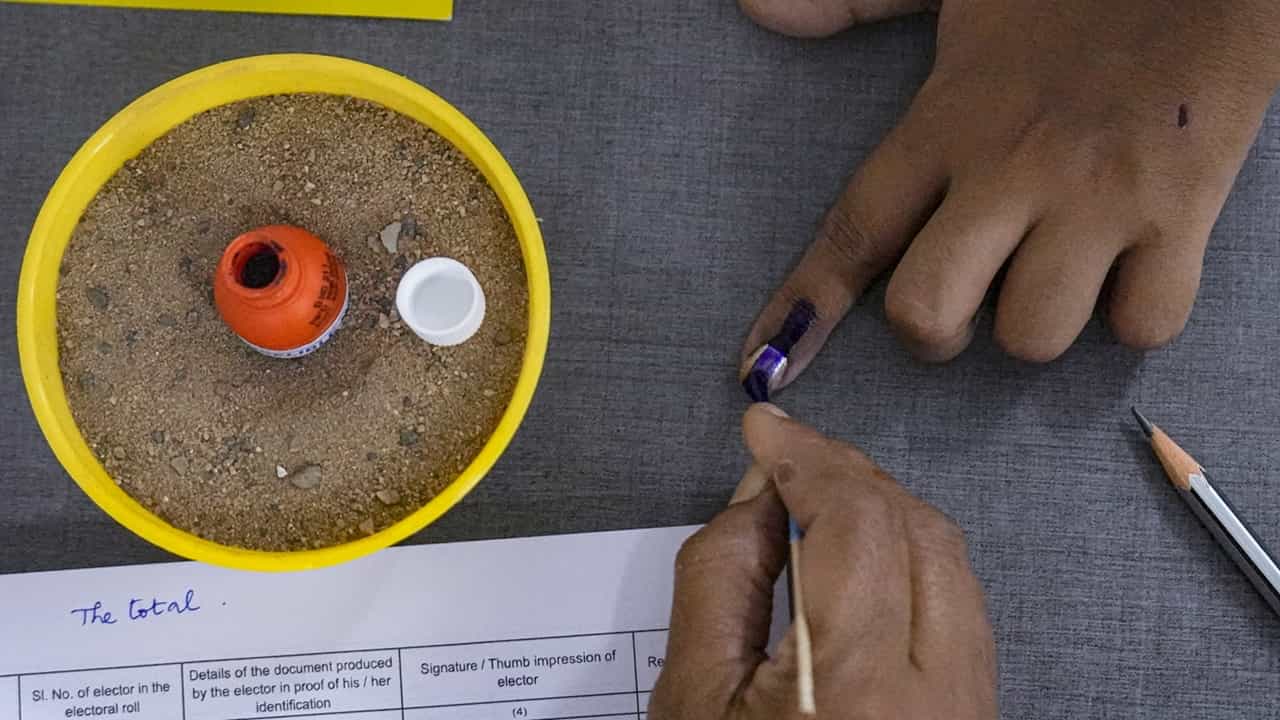 Kerala Assembly Election 2026: കണക്കുകൂട്ടലുകള് കഴിഞ്ഞു; പോളിങ് ശതമാനം പുറത്തുവിട്ട് തിരഞ്ഞെടുപ്പ് കമ്മീഷന്; കൂടുതല് കുന്ദമംഗലത്ത്, കുറവ് റാന്നിയില് Kerala Assembly Election 2026: കണക്കുകൂട്ടലുകള് കഴിഞ്ഞു; പോളിങ് ശതമാനം പുറത്തുവിട്ട് തിരഞ്ഞെടുപ്പ് കമ്മീഷന്; കൂടുതല് കുന്ദമംഗലത്ത്, കുറവ് റാന്നിയില്