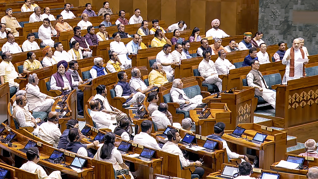 Women Reservation Bill: വനിത സംവരണ ബിൽ പാസാകുമോ? വോട്ടെടുപ്പ് ഇന്ന്, നിലപാടിലുറച്ച് പ്രതിപക്ഷം